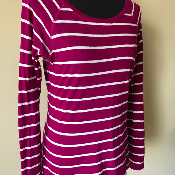 Express Tops - Express maroon/white striped tee